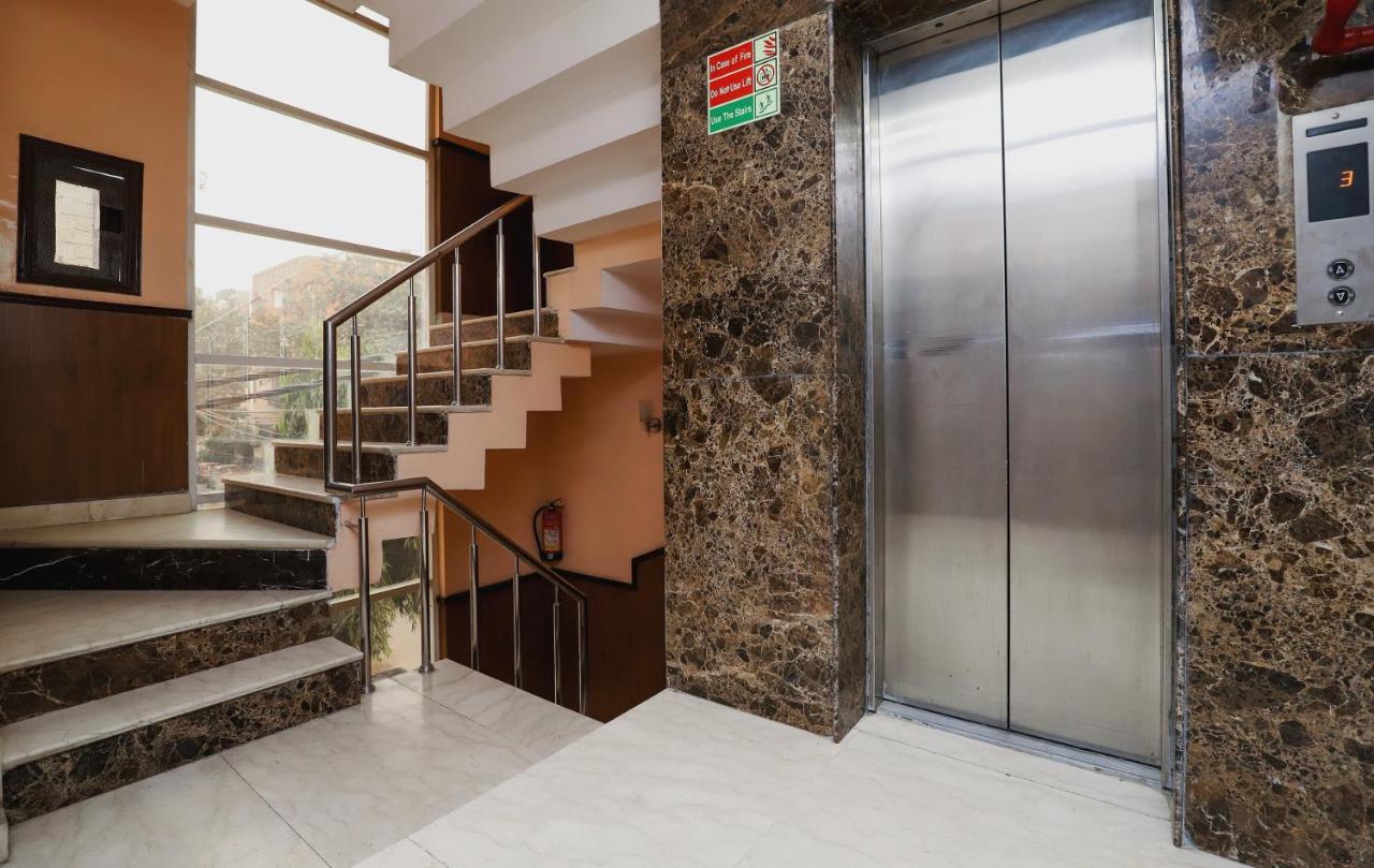 ניו דלהי Hotel O J P Inn Near Patel Nagar Metro Station מראה חיצוני תמונה