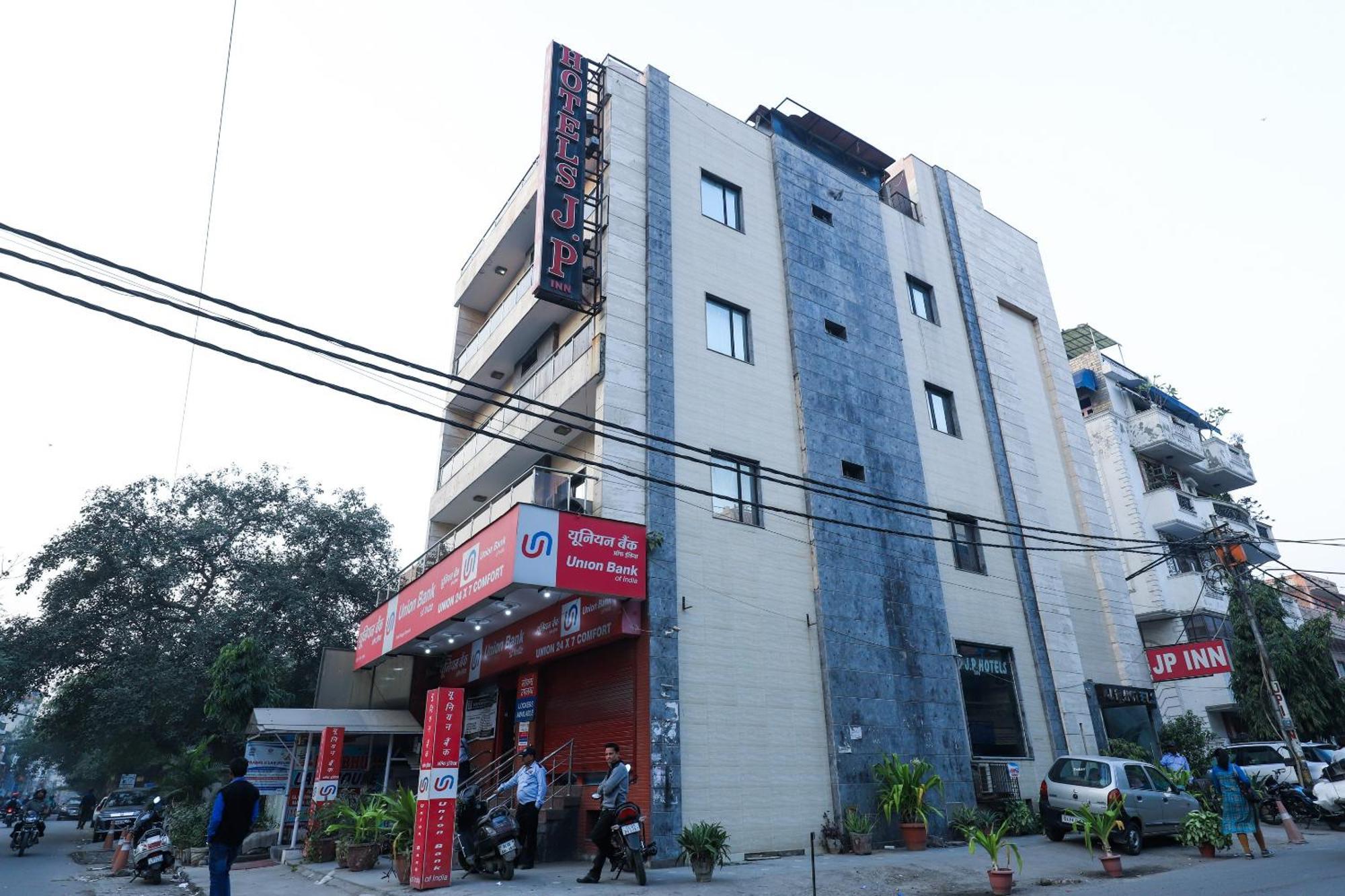 ניו דלהי Hotel O J P Inn Near Patel Nagar Metro Station מראה חיצוני תמונה