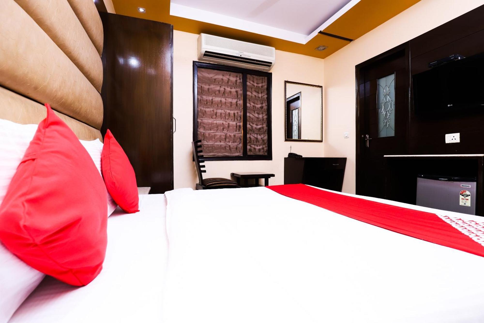 ניו דלהי Hotel O J P Inn Near Patel Nagar Metro Station מראה חיצוני תמונה