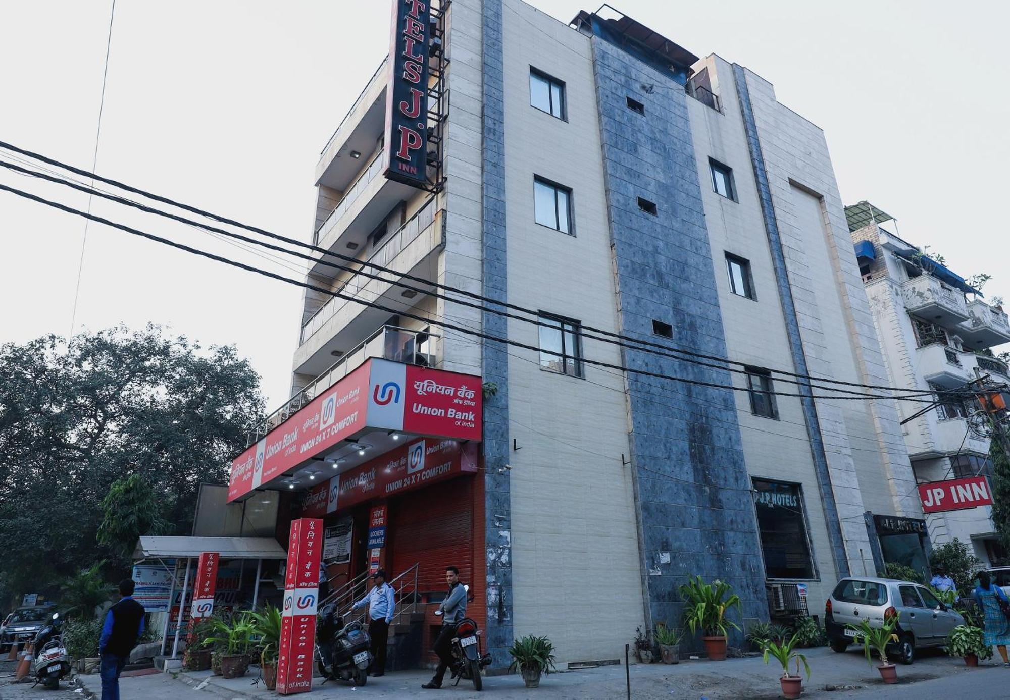 ניו דלהי Hotel O J P Inn Near Patel Nagar Metro Station מראה חיצוני תמונה