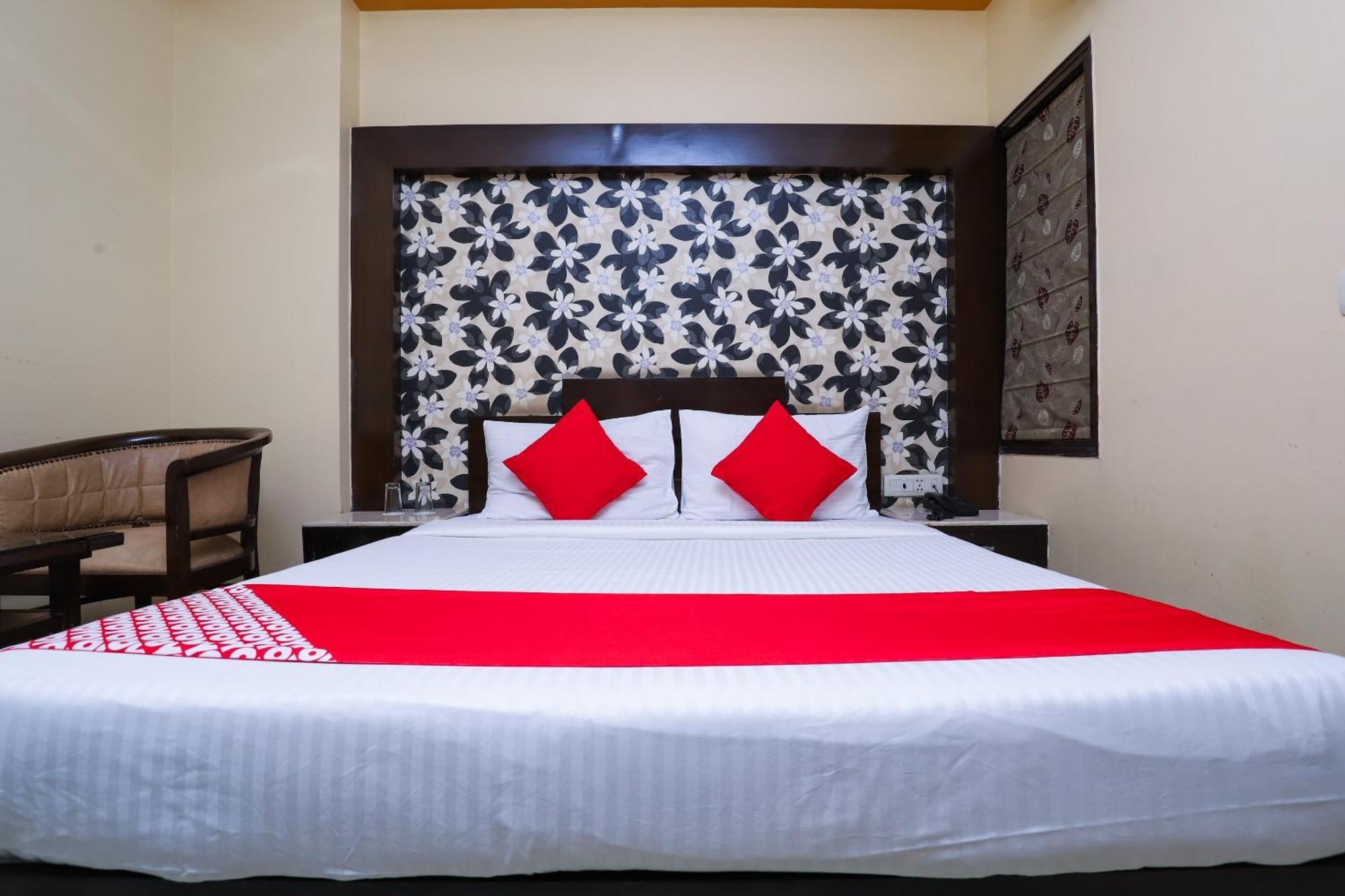 ניו דלהי Hotel O J P Inn Near Patel Nagar Metro Station מראה חיצוני תמונה